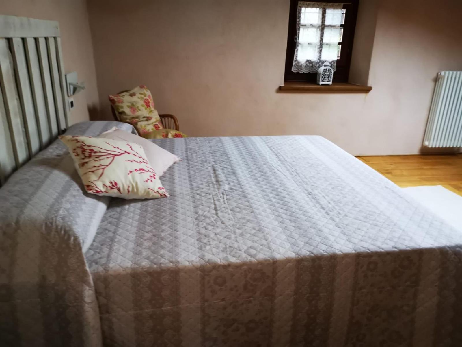 فيلا Agriturismo Magnarosa بارجي الغرفة الصورة